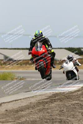 media/May-26-2025-Lets Ride (Mon) [[3bf1de1d65]]/B Group/1220pm (Wheelie Bump)/